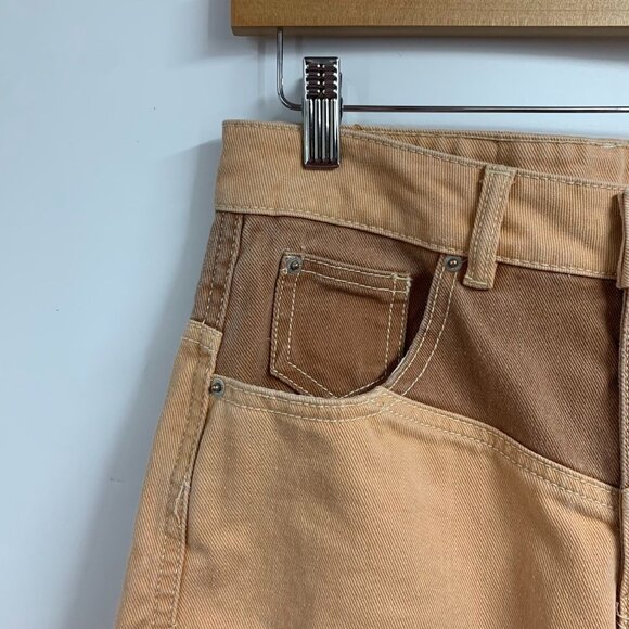 Urban Outfitters BDG Skater Girl Denim in Seamed Sand Jean Shorts SIze 24 - Picture 4 of 15
